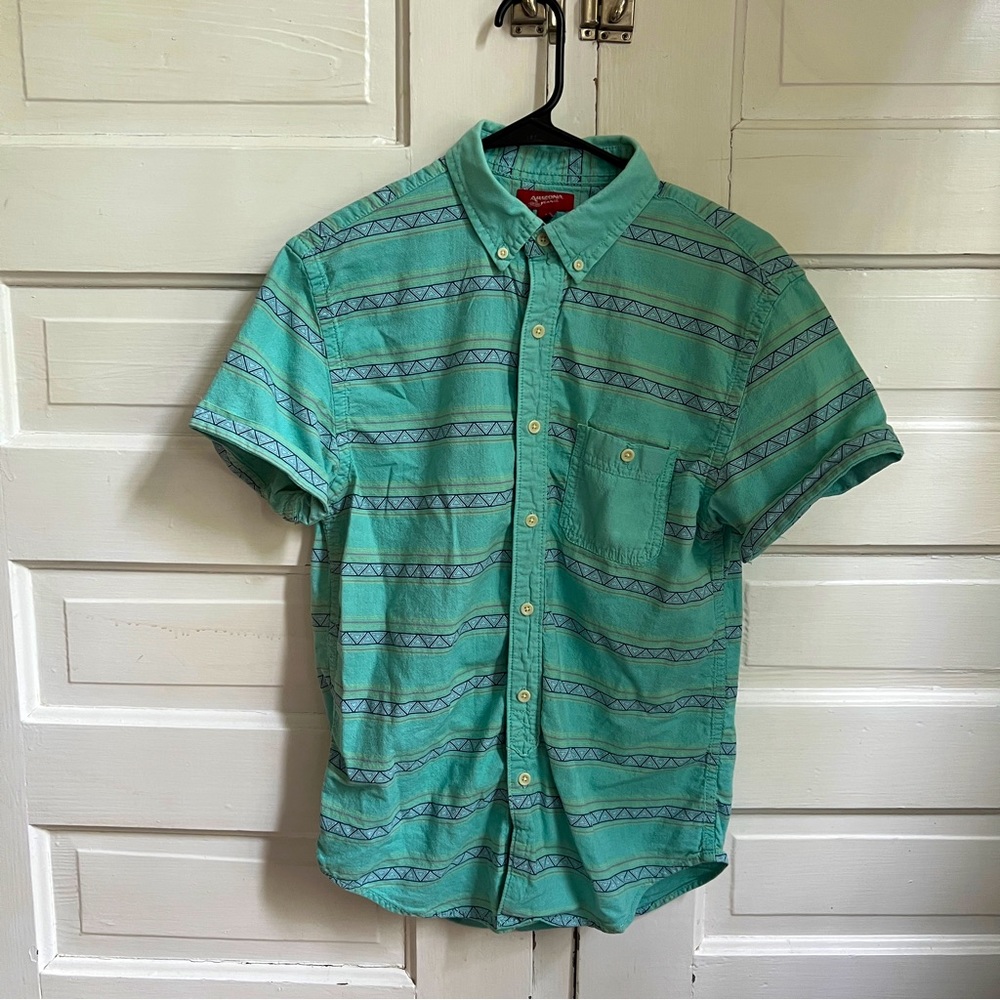 arizona jeans teal button up  shirt with collar and western pattern size…